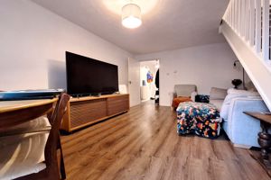 Lounge/Diner- click for photo gallery